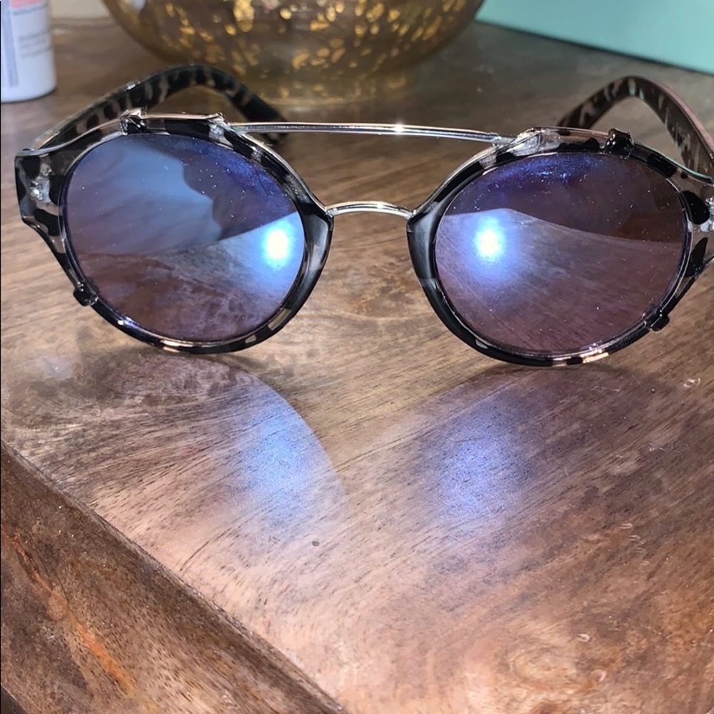 Quay sunglasses